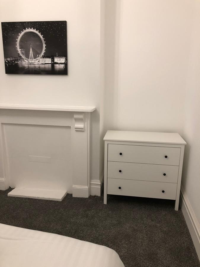 No 32 - Large 2 Bed Near Sefton Park And Lark Lane Apartment Liverpool